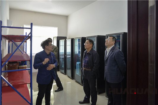濰坊經濟開發區領導參觀華全動力大數據中心庫